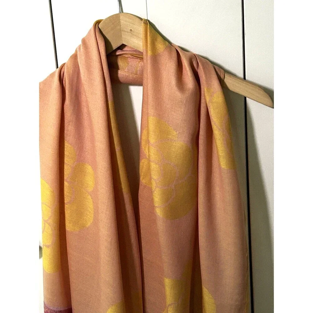 100% Pashmina Wrap Scarf Fringe Floral Print Metallic Thread Accents Preppy